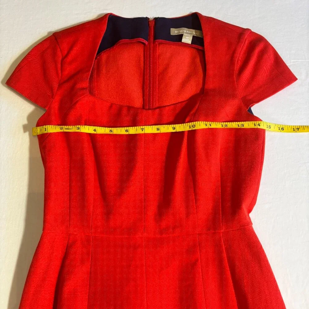 Banana Republic Red Cap Sleeve Fitted Sheath Dress - Size 4 - Picture 8 of 11
